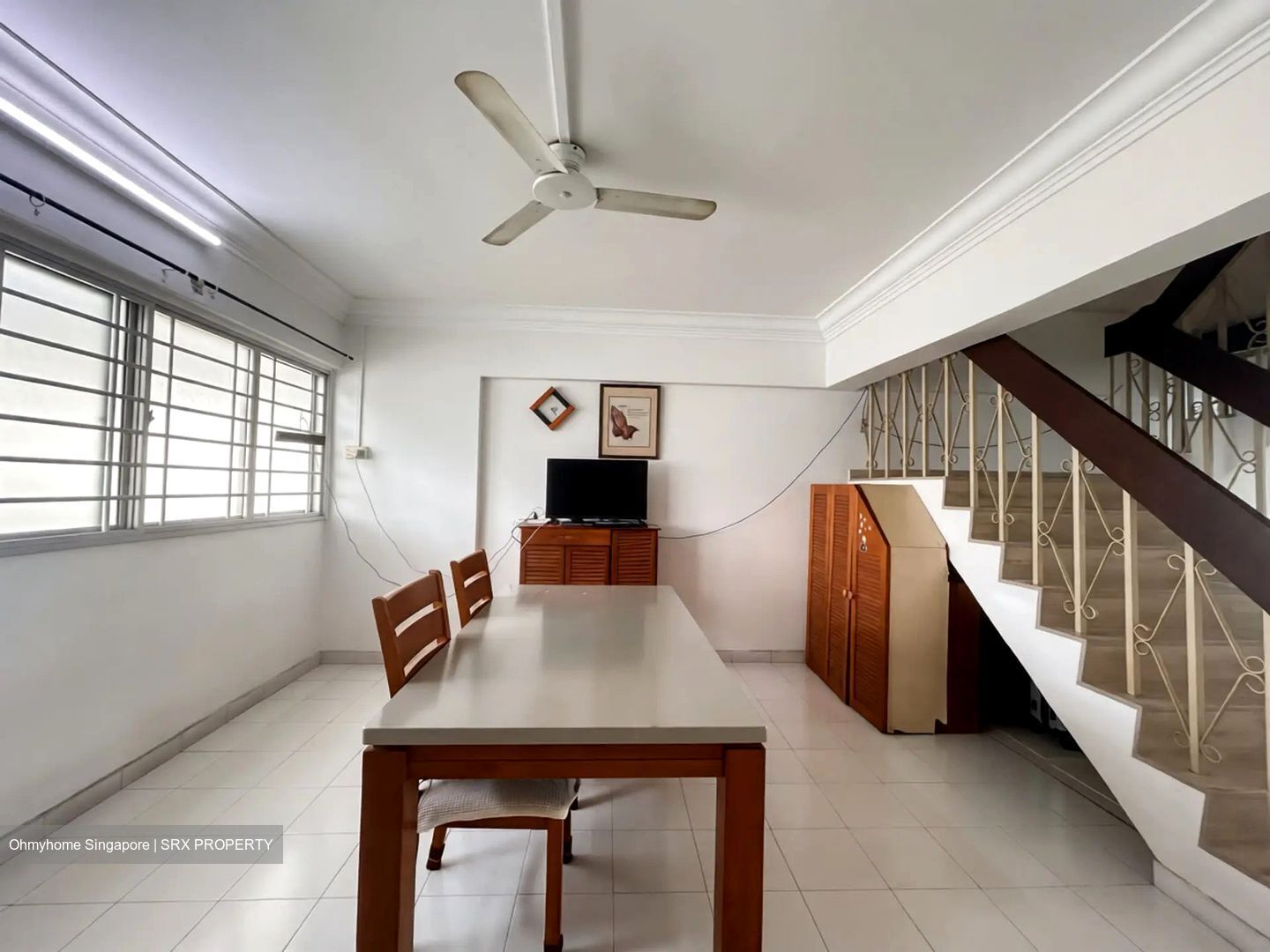 Blk 216 Jurong East Street 21 (Jurong East), HDB Executive #622688091